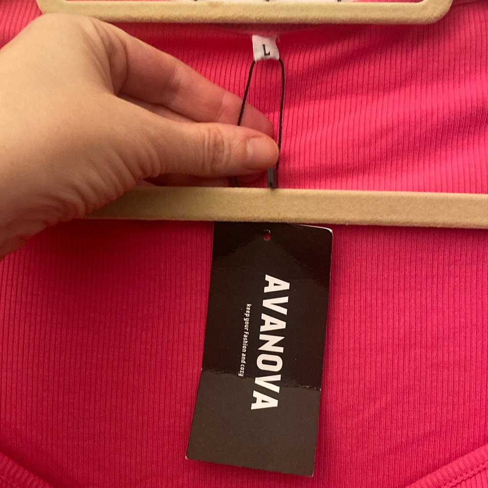 NWT Avanova Long Sleeve Ribbed Tee - Picture 3 of 7